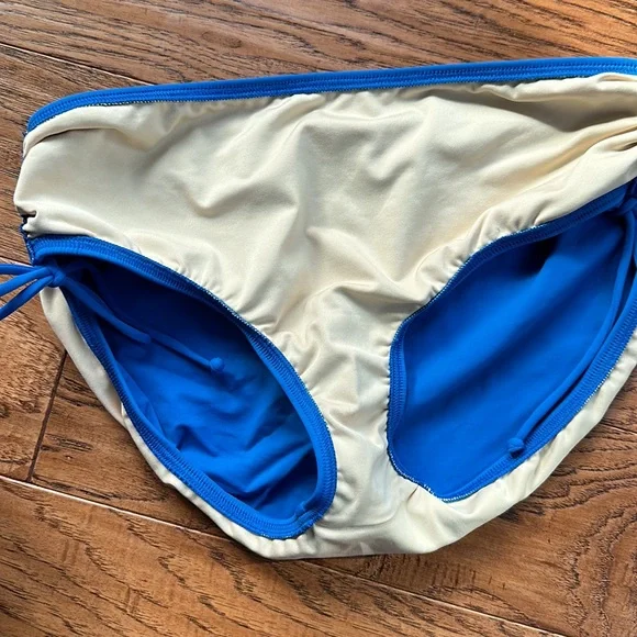 Lands End Bikini Bottom - Picture 5 of 6